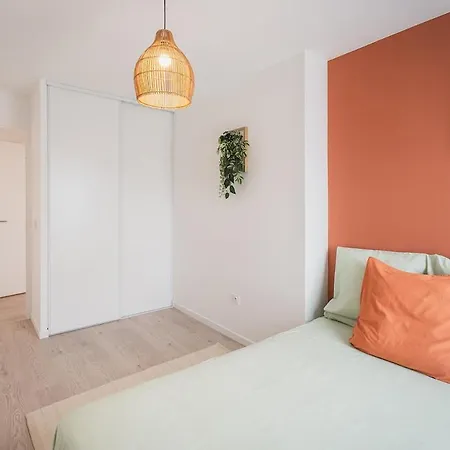 Tranquility Terminal - Paris Airport