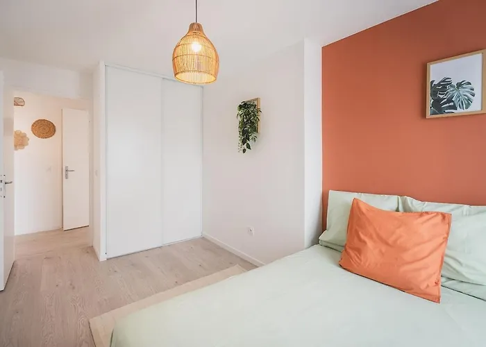 Tranquility Terminal - Paris Airport